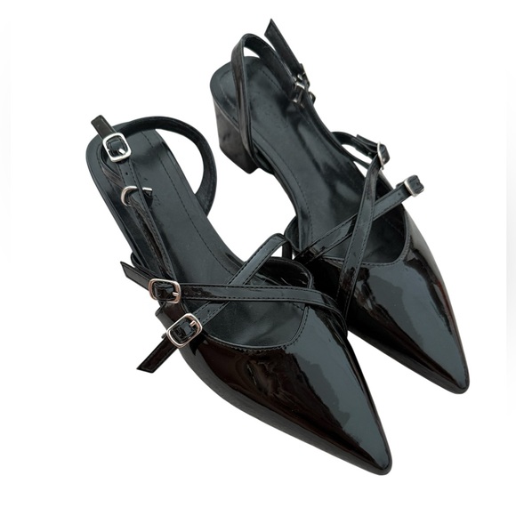 Elegant Black Women's Strappy Heels - Picture 1 of 4
